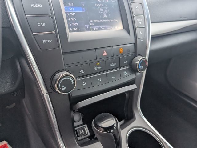 2016 Toyota Camry SE