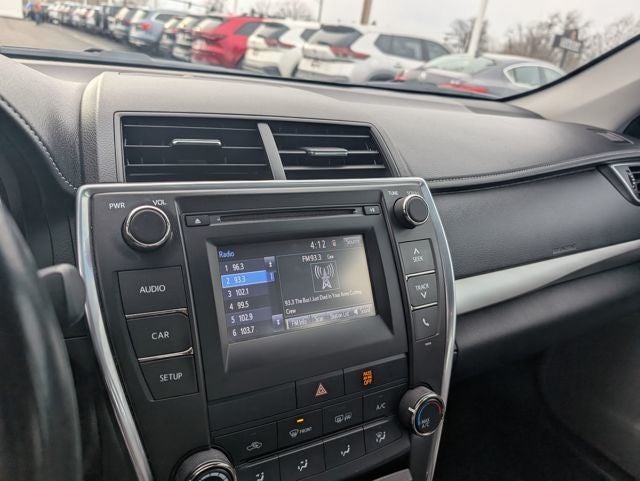 2016 Toyota Camry SE