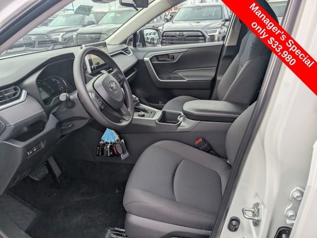 2025 Toyota RAV4 Hybrid LE