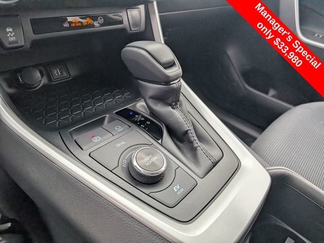 2025 Toyota RAV4 Hybrid LE