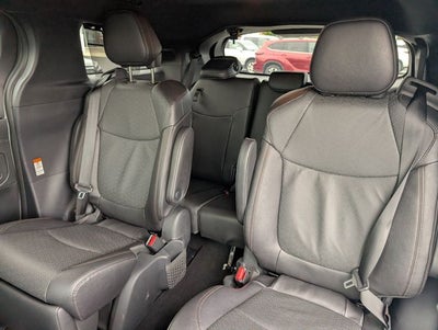 2026 Toyota Sienna Platinum 7 Passenger