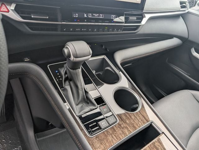 2026 Toyota Sienna Platinum 7 Passenger