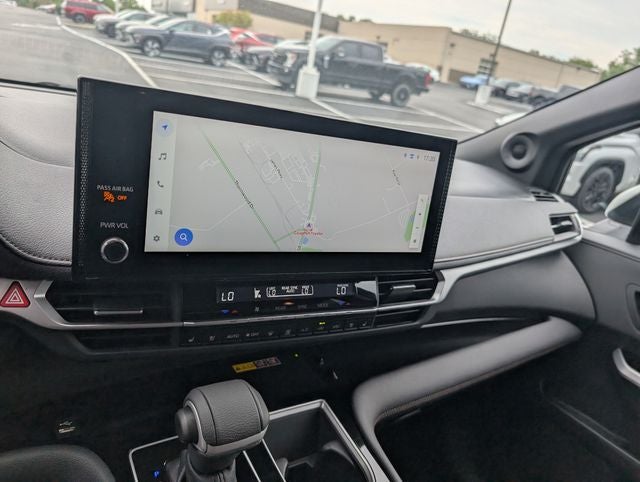 2026 Toyota Sienna Platinum 7 Passenger