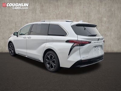 2026 Toyota Sienna Platinum 7 Passenger