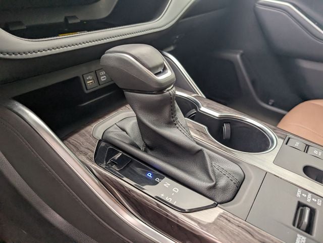 2025 Toyota Highlander Hybrid Limited 25th Edition