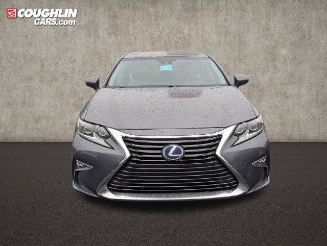 2016 Lexus ES 300h