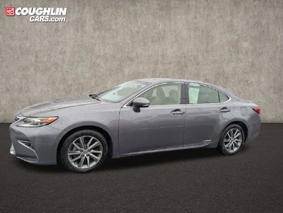 2016 Lexus ES 300h