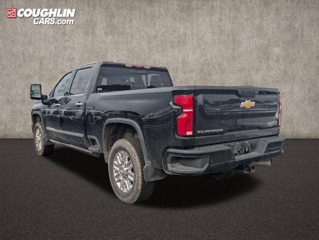 2025 Chevrolet Silverado 3500HD High Country