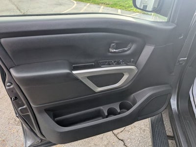 2019 Nissan Titan SV