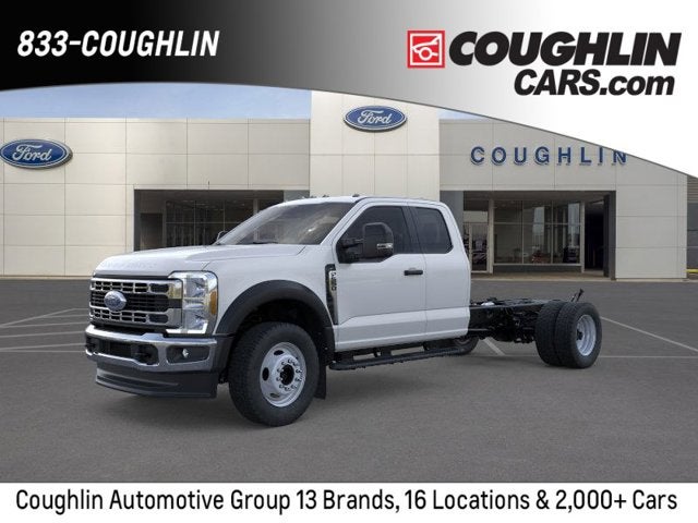 2025 Ford Super Duty F-550 Dually XLT