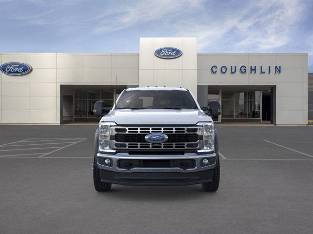 2025 Ford Super Duty F-550 Dually XLT