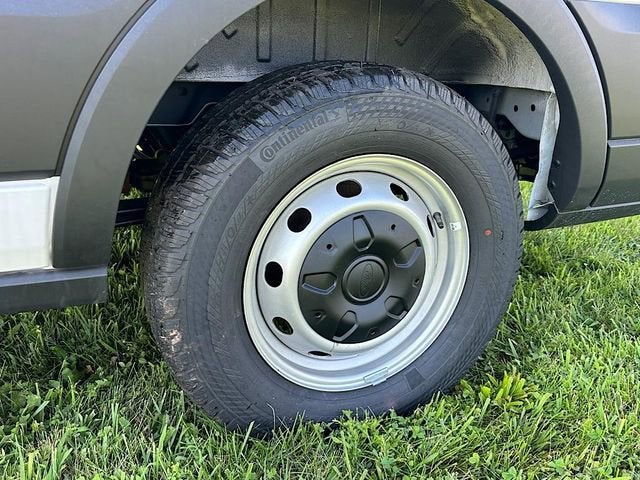 2024 Ford Transit Passenger Wagon XL