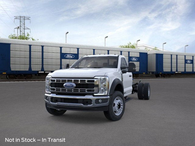 2025 Ford Super Duty F-600 DRW XL