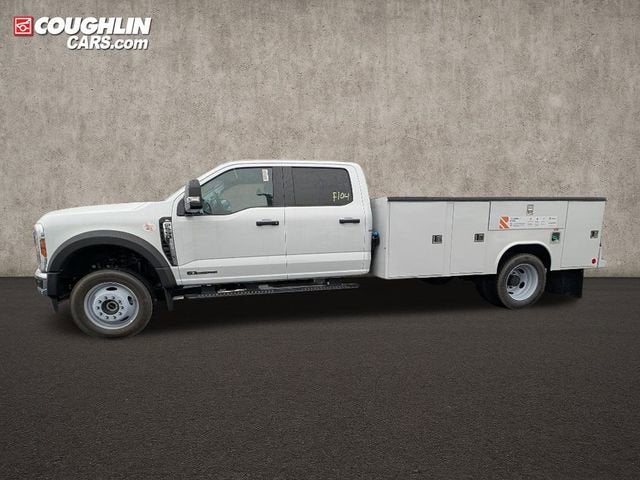 2025 Ford Super Duty F-550 Dually XL