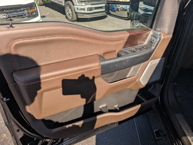 2027 Ford F-350SD King Ranch