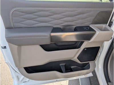2025 Ford Super Duty F-350 Platinum