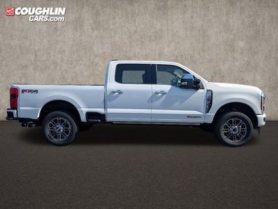 2025 Ford Super Duty F-350 Platinum