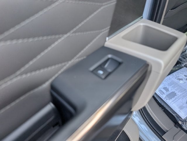 2027 Ford F-350SD Platinum