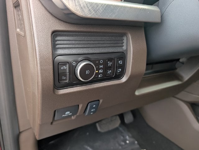 2027 Ford F-350SD King Ranch