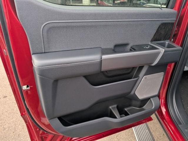 2026 Ford Super Duty F-350 LARIAT