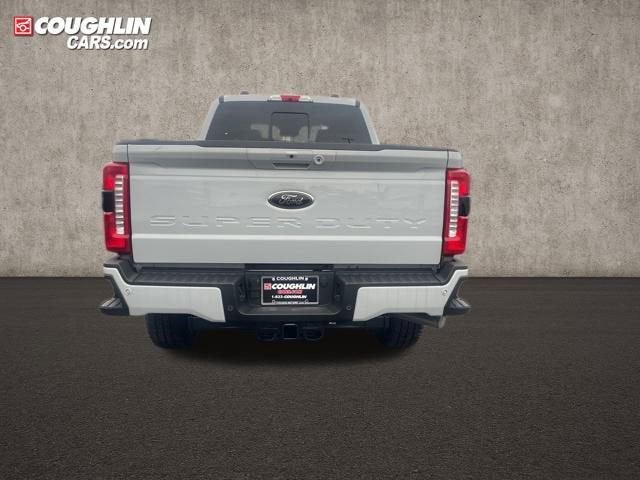 2026 Ford Super Duty F-350 LARIAT