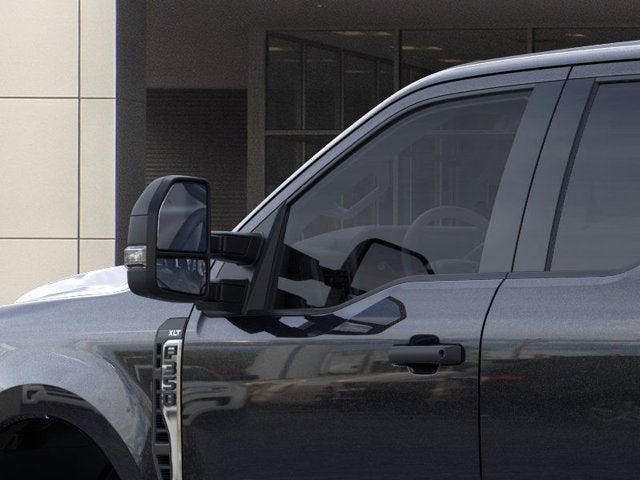 2026 Ford Super Duty F-350 XLT