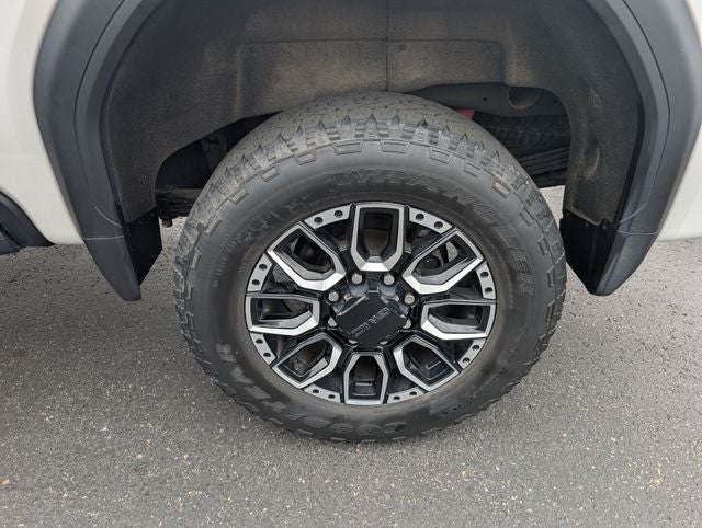 2023 GMC Sierra 2500HD Denali