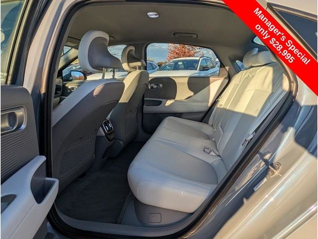 2024 Hyundai IONIQ 6 SEL