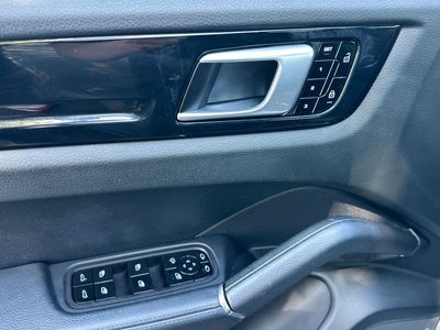 2019 Porsche Cayenne Base