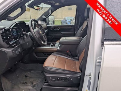 2024 Chevrolet Silverado 3500HD High Country