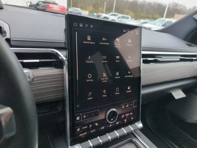 2024 GMC Sierra EV Denali Edition 1