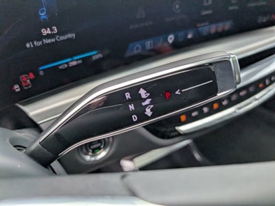2025 Cadillac LYRIQ Luxury