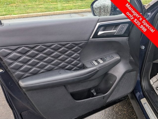 2022 Mitsubishi Outlander SEL