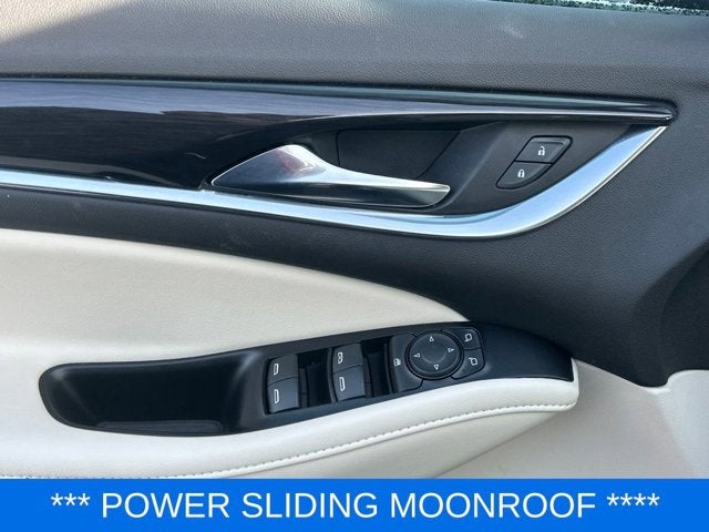 2022 Buick Enclave Essence