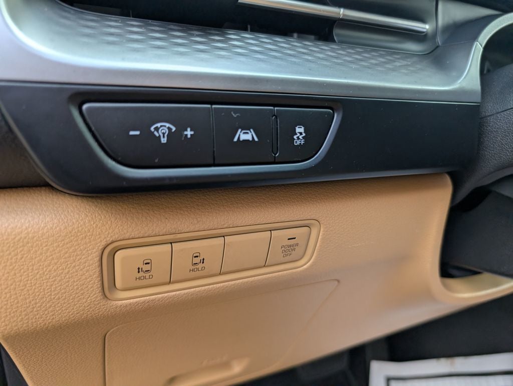 2022 Kia Carnival LXS