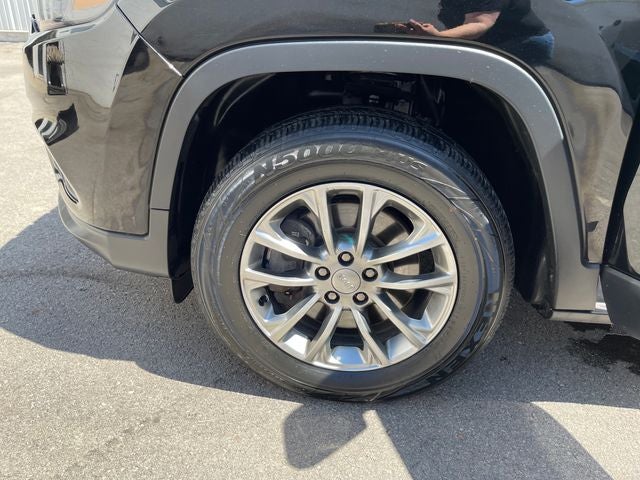 2021 Jeep Cherokee Latitude Plus