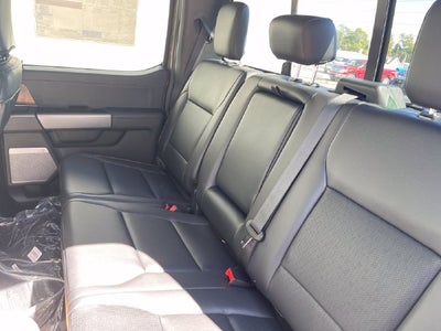 2027 Ford F-350SD Lariat DRW