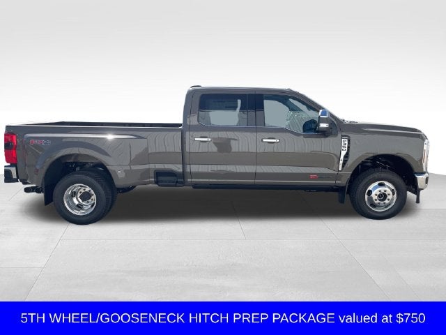 2027 Ford F-350SD Lariat DRW