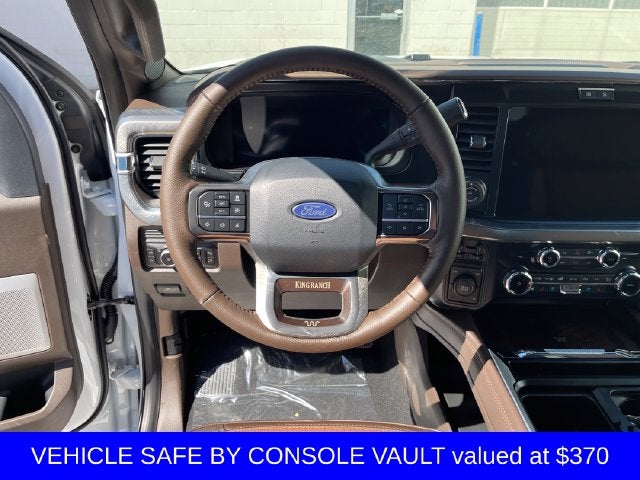 2027 Ford F-350SD King Ranch DRW