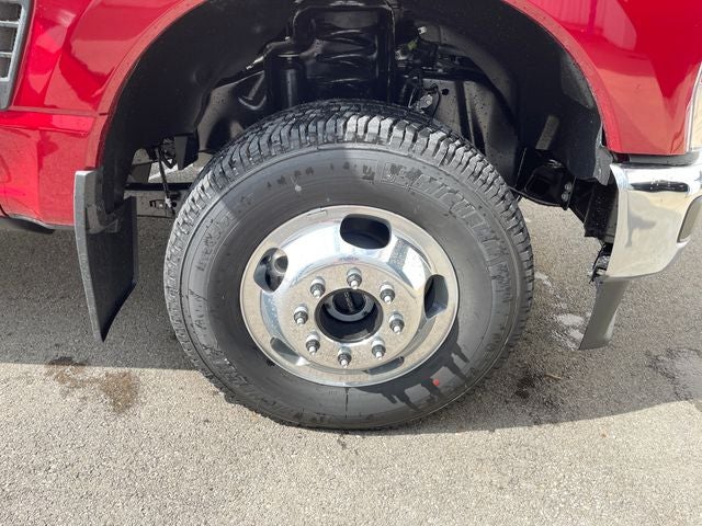 2026 Ford F-350SD Lariat DRW