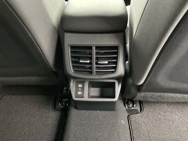 2025 Kia Seltos LX