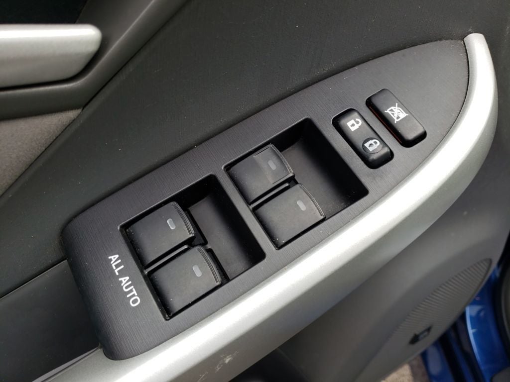 2010 Toyota Prius III