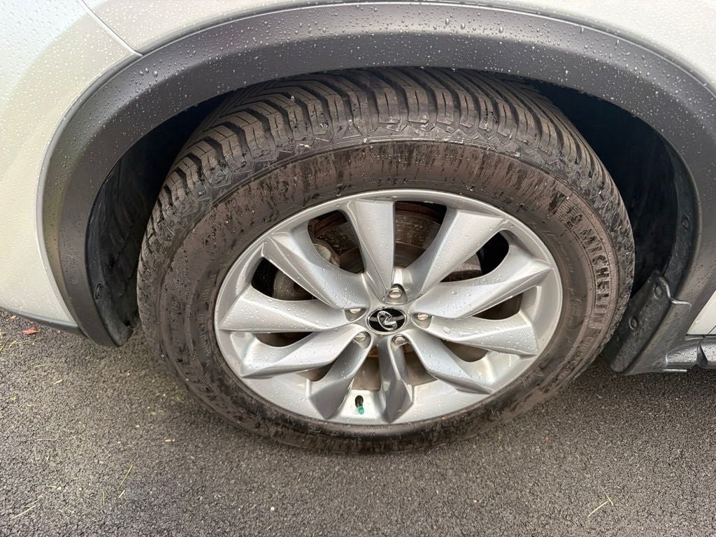 2019 INFINITI QX50 LUXE