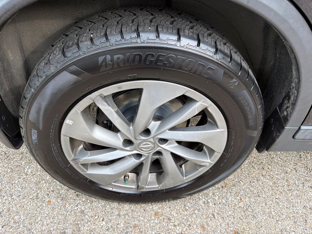 2015 Nissan Rogue SL