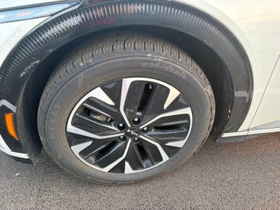 2022 Kia EV6 Wind