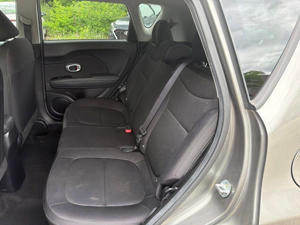2015 Kia Soul Base