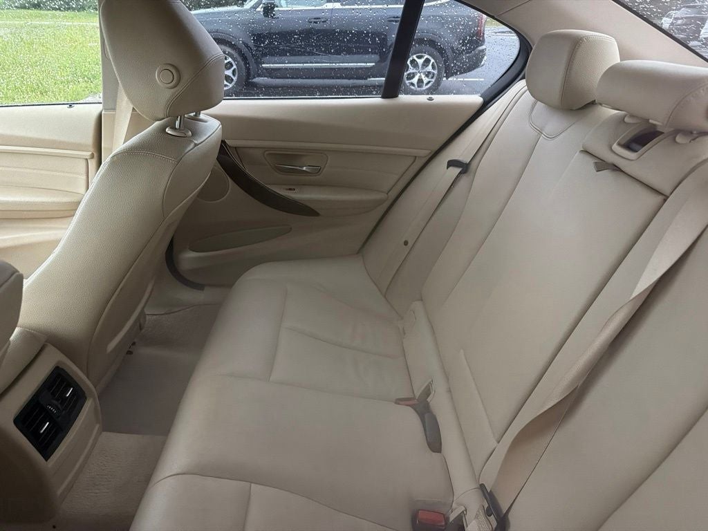 2013 BMW 3 Series 328i xDrive