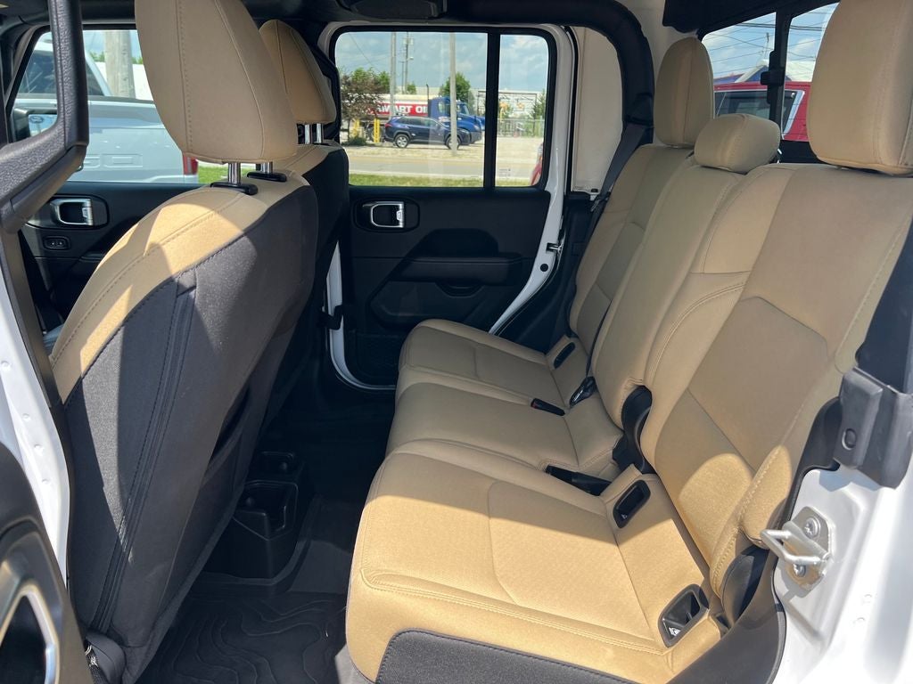 2023 Jeep Gladiator Overland