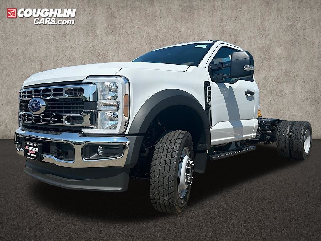 2025 Ford F-600SD XL