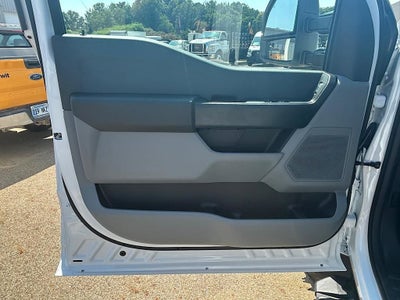 2025 Ford F-600SD XL